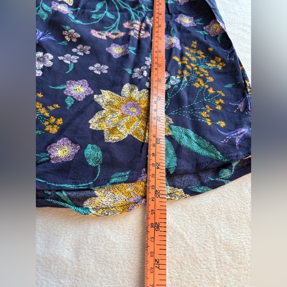 OLD NAVY Floral Print Navy Tank Top Blouse - Picture 5 of 8